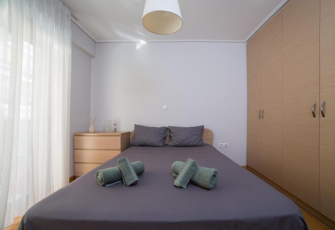 Lovely New βuild Flat Near Metro - Free Parking Apartment