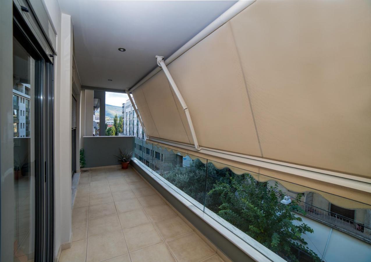 Lovely New βuild Flat Near Metro - Free Parking Apartment